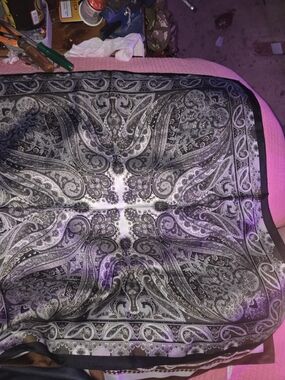 Black and White Paisley Decorative Throw - Unbranded